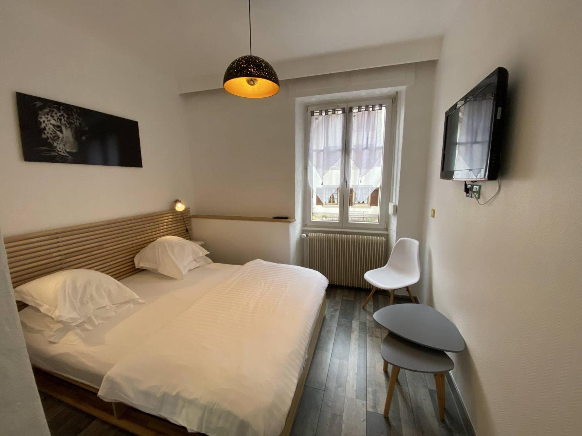 Hotel Restaurant Aux Trois Roses La Petite-Pierre Zewnętrze zdjęcie